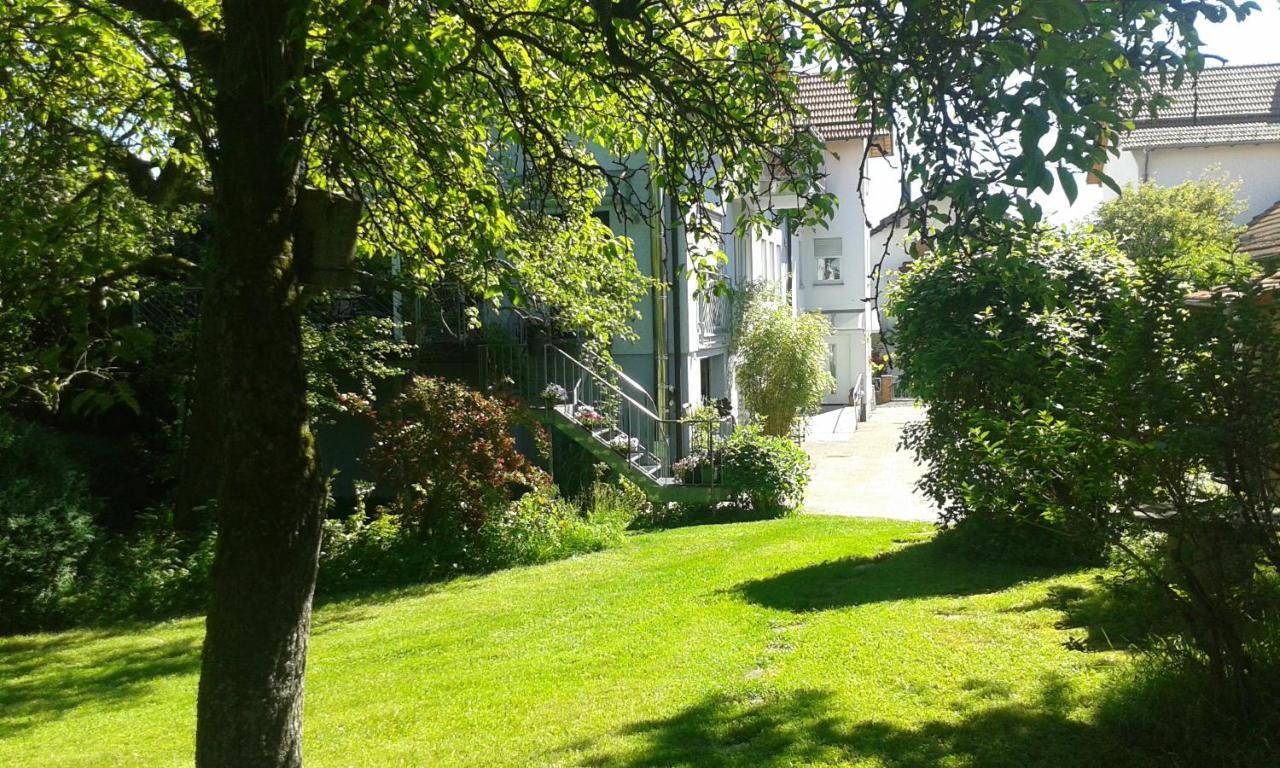 Ferienwohnung Christiane - nagelneue, moderne Ferienwohnung mit Blick ins Grüne Ober-Abtsteinach Exterior foto